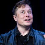 Elon Musk lance son parfum aux senteurs "poils brûlés"