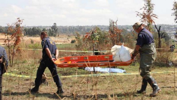Horreur : 6 corps en décomposition retrouvés dans un immeuble à Johannesburg