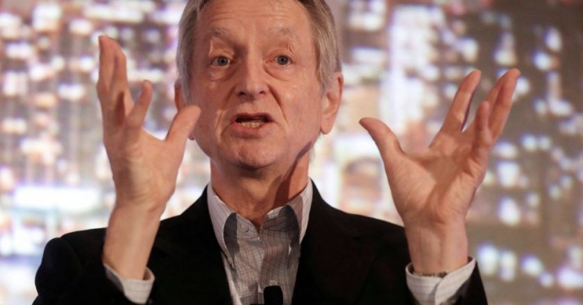 "C'est terrifiant" : Geoffrey Hinton, l'un des pionniers de l'IA, alerte contre son invention