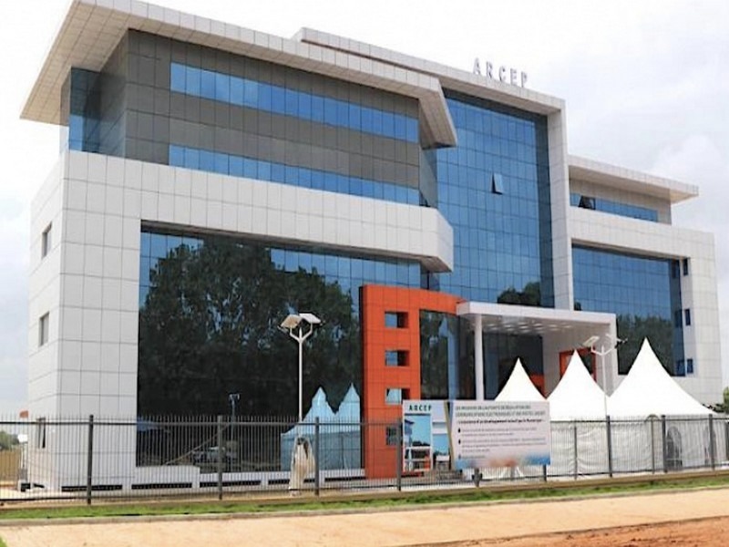 ARCEP : Togocom et Moov Africa Togo ont désormais 6 mois pour se conformer aux normes de qualité