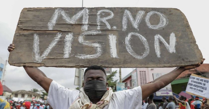 Ghana : des manifestants appellent à la démission de Nana Akuffo Addo