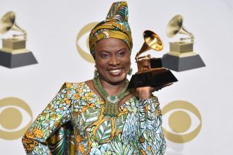 Du Bénin à Hollywood : la voix d’Angélique Kidjo gravée à jamais